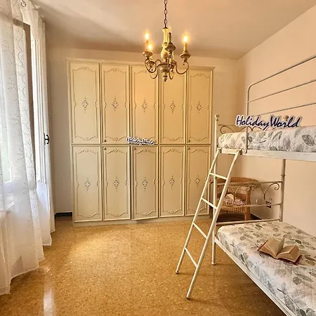 شقة La Casa Gialla Di Paola By World كاسارزا ليغير